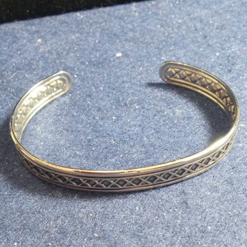 Silvertone Geometric Patterned Bracelet Vintage - image 3